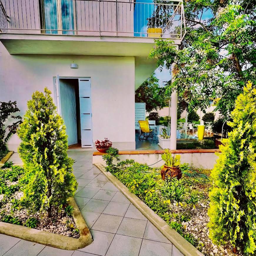 B&B Villa Dunardi Fontane Bianche Buitenkant foto